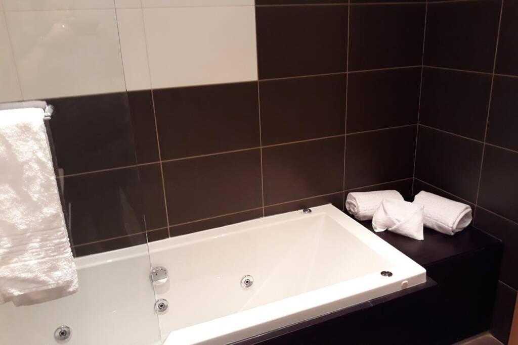 Modern 3 Bedroom Pool View. Albufeira Ngoại thất bức ảnh
